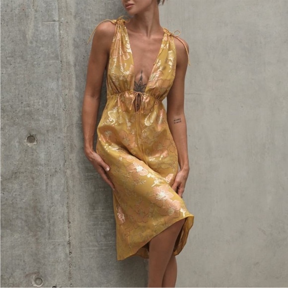 Rumored Dresses & Skirts - Rumored Gold Floral Midi Dress